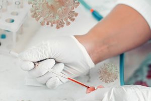 Mokslo kovai su koronavirusu Lietuvai skirtas 61 milijonas eurų