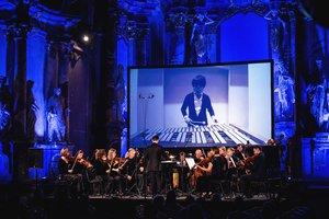 Pagerbdami japonų diplomatą Čijunę Sugiharą, lietuvių muzikantai metė iššūkį pasaulį sukausčiusiai pandemijai