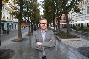 Restoranai niūrios nuotaikos neatsikratė – netiki būsimų švenčių dosnumu