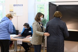 Balsavimas baigėsi: rinkėjų aktyvumas viršijo 47 proc.