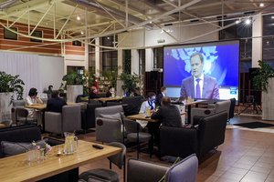 V. Tomaševskis žada trauktis iš pareigų, jeigu partija neperžengs 5 proc. barjero