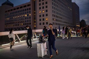 Kinijoje nustačius naujų COVID-19 atvejų, bus testuojamas visas Čingdao miestas