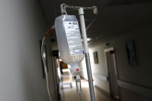 Mirties klausimą nagrinėjantis specialistas įsitikinęs – kartais gydomės per ilgai