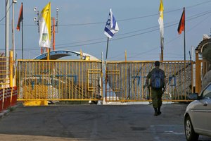 Izraelio kabinetas oficialiai patvirtino santykių normalizavimo sutartį su JAE