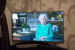 Karalienė Elizabeth II prieš 80 metų pasakė pirmą savo viešą kalbą: princesei tebuvo 14-a