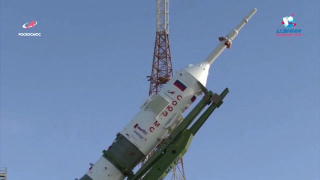 Skrydžiams į Mėnulį kuriama „Blue Origin“ raketa atliko sėkmingą bandomąjį skrydį