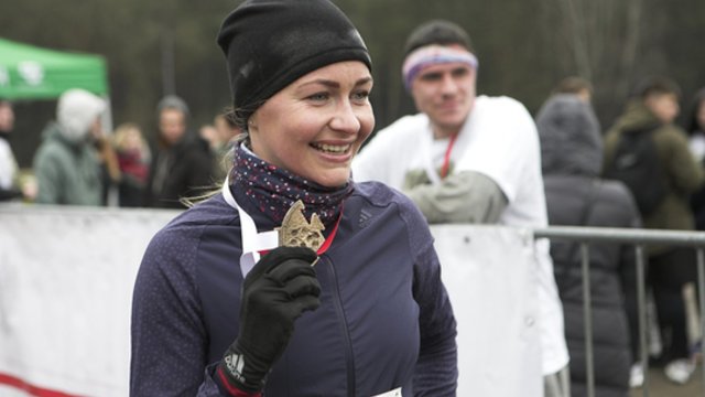 Bėgikė V. Žūsinaitė atskleidė, kodėl prieš maratoną klauso dainuojamosios poezijos
