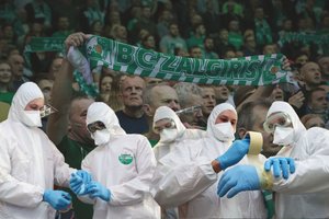 Išbandymas ir „Žalgiriui“, ir Lietuvai: bebaimiai sirgaliai šluoja bilietus į Eurolygos rungtynes Kaune