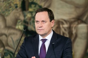 V. Tomaševskis dėl A. Tapino akcijos prašo pripažinti rinkimų rezultatus negaliojančiais, šis pateikė atsaką