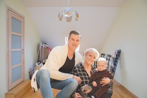 Vilniečių istorija vystėsi žaibišku greičiu: pažintis, nauji namai, sūnelis