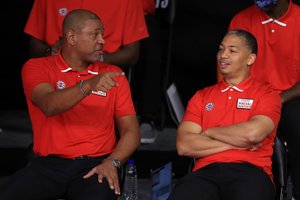 Paaiškėjo, kas „Clippers“ trenerio poste pakeis išspirtą D. Riversą