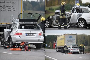Sekmadienio rytą – tragedija kelyje: po smūgio į krovininį automobilį žuvo BMW vairuotojas, aiškėja daugiau detalių