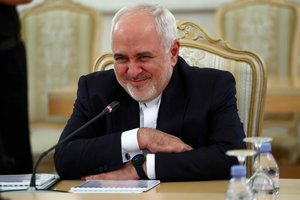 Teheranas: Jungtinių Tautų ginkluotės embargas Iranui liovėsi galiojęs