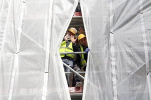 Statybose darbuotojų ieško su žvake: vienam montuotojui – 4 laisvos vietos, betonuotojui – 3