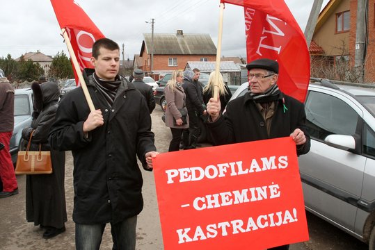 2009 m. Seimas Teisės ir teisėtvarkos komitetui pavedė atlikti parlamentinį tyrimą dėl vadinamosios Garliavos pedofilijos bylos tyrimo.<br>M.Patašiaus nuotr.