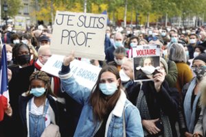 Prancūzija pademonstravo vienybę – minios piliečių siekia apginti žodžio laisvę