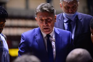 V. Chomičius stojo prie atgaivinto „Budivelnyk“ vairo, bet pergalių dar turės palaukti