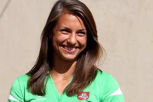 Bėgikė E. Balčiūnaitė bandė įtikinti pradinukus: „Sveikas maistas neskanus? Mitas!“