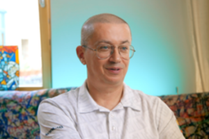 A. Pogrebnojus apie savo vaikystę: „Buvo patėvis, žinomas dailininkas ir truputį psichas“