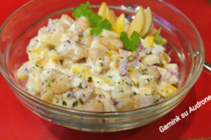 Pupelių salotos su vištiena ir obuoliais: sotu, gardu, greita ir paprasta