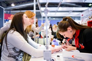 Grožio specialistai gyvena su baime – vėl kyla labai daug neaiškumų