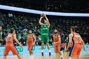 Pirmoji nesėkmė Eurolygoje: „Žalgirį“ trečiame kėlinyje sugniuždžiusi „Valencia“ Kaune šventė pergalę