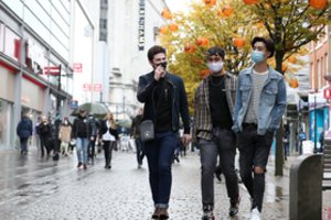 Jungtinėje Karalystėje – nauji apribojimai milijonams žmonių: vyriausybė pripažino savo nesėkmę 