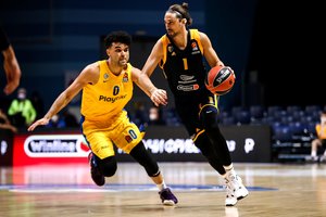 Neišgelbėjo net A. Švedo šou: R. Kurtinaitis Eurolygoje lieka be pergalių