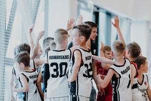 Ministerijos žinia sportuojantiems vaikams ir jų tėvams: treniruotis galima