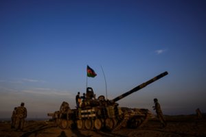 Azerbaidžanas teigia numušęs Kalnų Karabache Armėnijos karinį lėktuvą