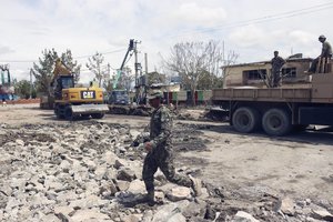 Kabule šalia švietimo centro susisprogdinus mirtininkui žuvo mažiausiai 10 žmonių