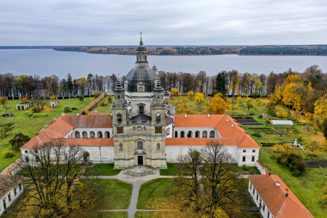 1920 m. į Lietuvą pakviestoms vienuolėms kazimierietėms vyskupas Pranciškus Karevičius perdavė Pažaislio vienuolyną.<br>V.Ščiavinsko nuotr.