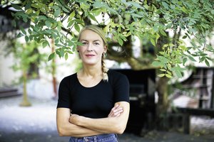 Režisierė L. Lužytė: „Prisiskaičius, kaip lietuviai tarnauja fabrikuose, kaip dirba vištgaudžiais, man kilo pyktis“