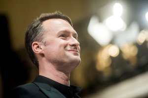 Edgaras Montvidas grįžta į gimtąją operos sceną debiutu legendiniame spektaklyje