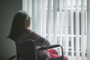 Ir vyro, ir sūnaus dėl vėžio netekusi aštuoniasdešimtmetė atvėrė širdį: „Pavargau“