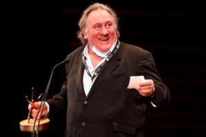 Prancūzijoje atnaujinamas tyrimas dėl aktoriaus G. Depardieu įtariamo lytinio smurto