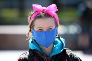 NVSC nebespėja: nuo šiol detalių apie koronaviruso atvejus mokyklose neteiks