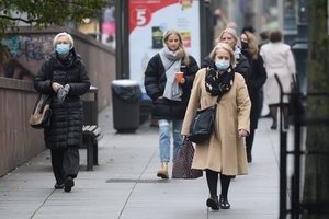 Kaip elgtis ilgąjį savaitgalį nurodymus pateikęs NVSC pripažįsta: rytoj užkrato skaičiai toliau didės