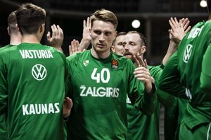 Karjeros rungtynes sužaidęs M. Grigonis gyrė komandos draugą: „Žmogus žodyną tikrai praplėtęs“