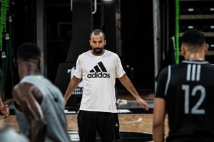 Žaidėjus gyręs TJ Parkeris: „Kelios atakos galėjo pakreipti dvikovos baigtį“