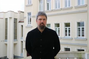 Valstybiniam Vilniaus mažajam teatrui vadovaus Simonas Keblas