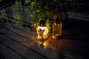 Lietuvoje – gyvųjų ir mirusiųjų dvasinio susitikimo dienos