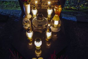 Helovino ir Vėlinių simboliai gali pakenkti gamtai: patarimai, kaip teisingai elgtis su moliūgais ir žvakėmis