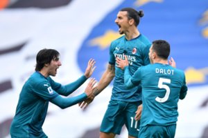 „Milan“ triumfuoja: komandą išgelbėjo Z. Ibrahimovičiaus įvartis