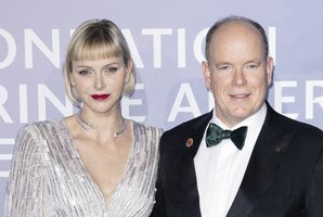 Monako kunigaikščiui – vėl įtarimai dėl nesantuokinio vaiko 