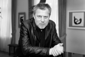 Eidamas 65-uosius mirė kompozitorius Faustas Latėnas