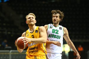 „Šiaulius“ palikęs A. Urbonas patraukė į V. Šeškaus klubą