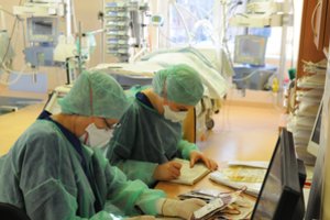 Menkas atokvėpis Lietuvoje: nustatyti 639 nauji koronaviruso atvejai, mirė dar 7 žmonės