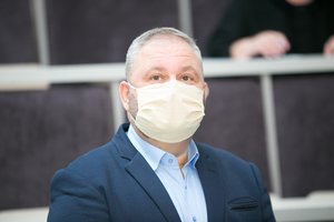 Apeliacinis teismas netenkino prašymo paleisti iš suėmimo J. Melį