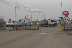 Su cukriniais runkeliais į fabriką atkeliauja ir sprogmenys